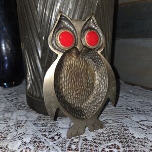 Vintage MCM Cast Iron Owl Red Round Tile Eyes Trinket Soap Dish Ashtray